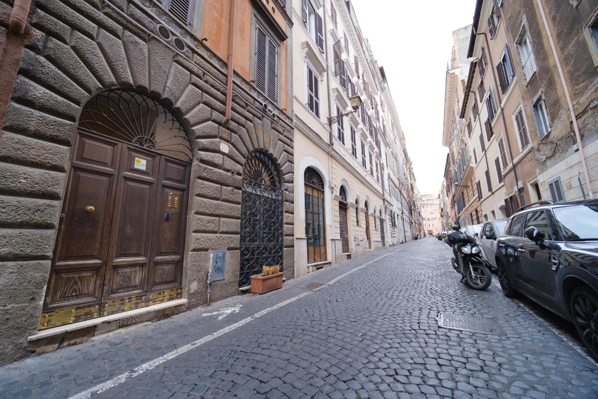 Monti's View By Buddyrent Rom