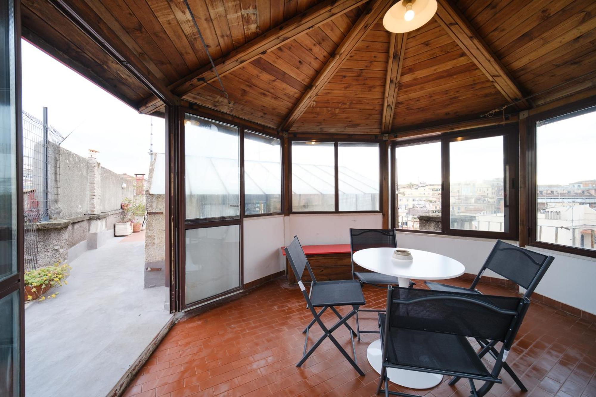 Apartment Monti's View By Buddyrent